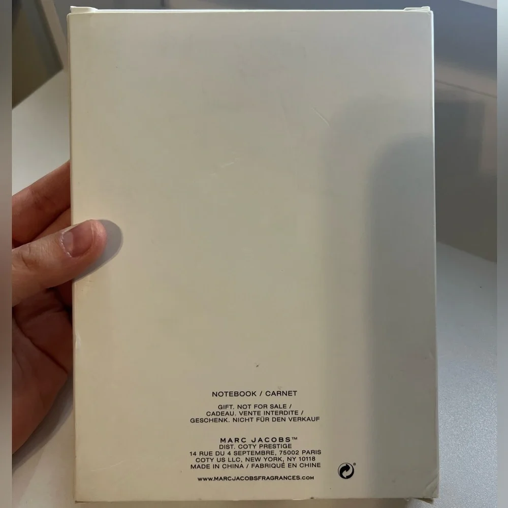 Marc Jacobs Daisy Blue and Gold Notebook
